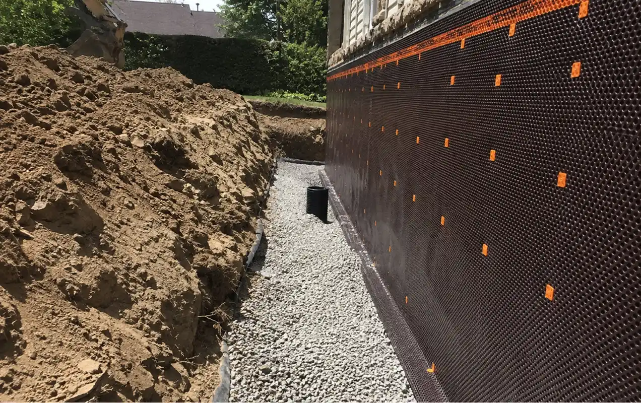 Drain français à Louiseville _ prévention, inondation et fondations